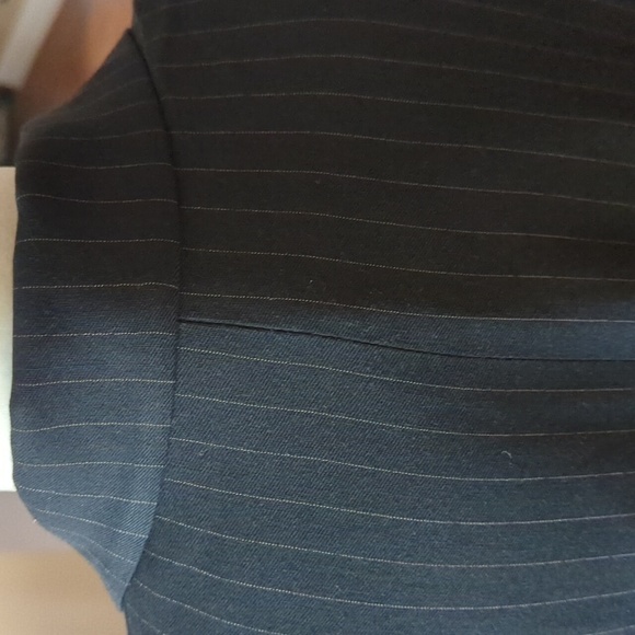 Ann Taylor Blazer wool blend black pinstripe Mob Wife Academia classic  Sz 8 - Picture 6 of 10